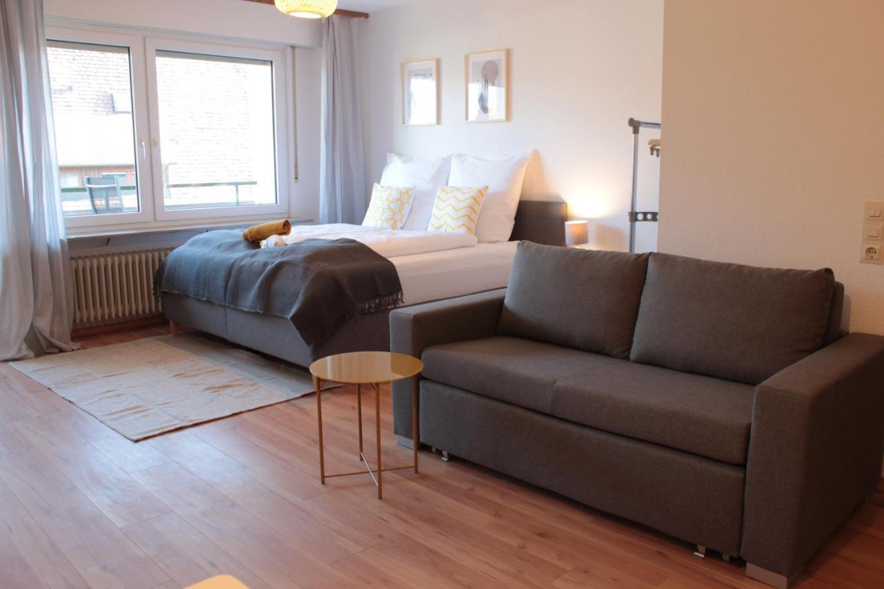 Апартаменты Zentral. Stylisch. Balkon & Parkplatz. Netflix Хольцгерлинген Экстерьер фото
